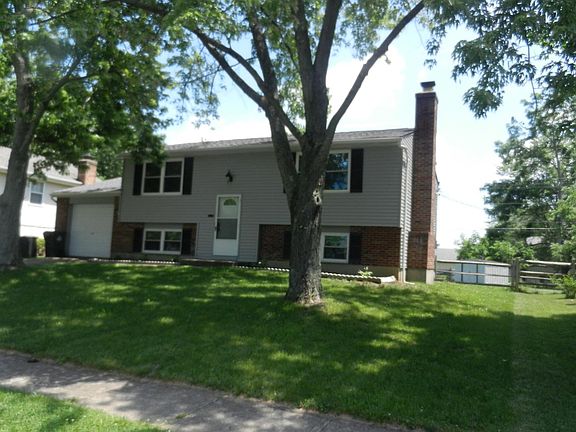 2nd image of 764 Maplewood Ln