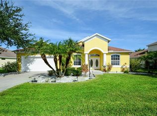 5731 Lexington Dr, Parrish, FL 34219