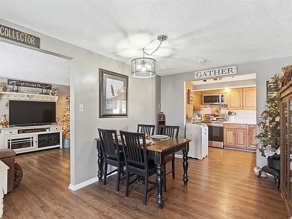 5th image of 1408 Mapleridge Dr