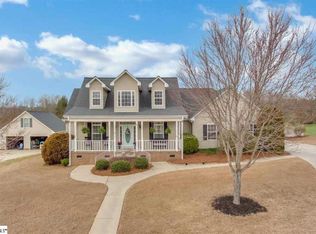 110 Lisa Dr, Fountain Inn, SC 29644