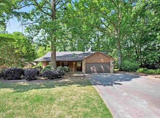 3986 Stacy Ln, Snellville, GA 30039