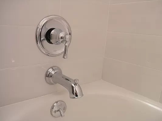 5th image of 178-02 Hillside Ave #633
