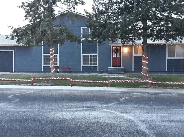 213 Sharon Ave E, Moses Lake, WA 98837