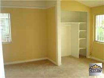3rd image of 5419 Marmion Way