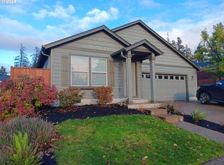 4824 Holly St, Springfield, OR 97478