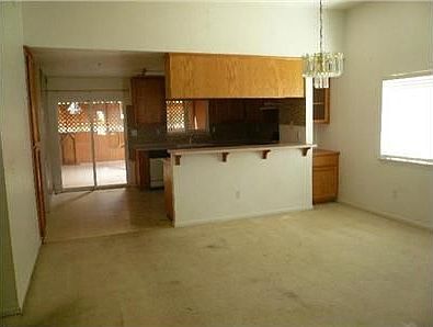 3rd image of 7920 Betty Lou Dr