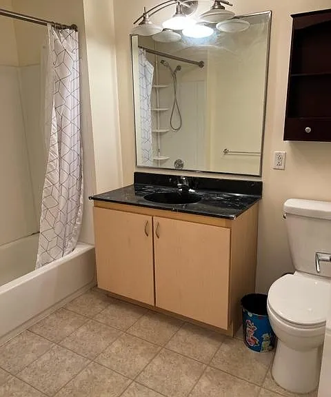 815 Arch St #202 — Photo 8
