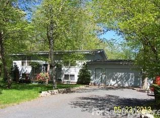 25871 Jason Ave, Chisago City, MN 55013