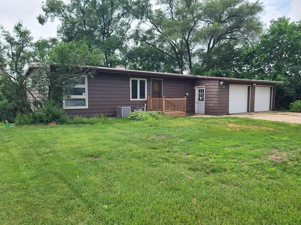 305 Morton Street, Pardeeville, WI 53954