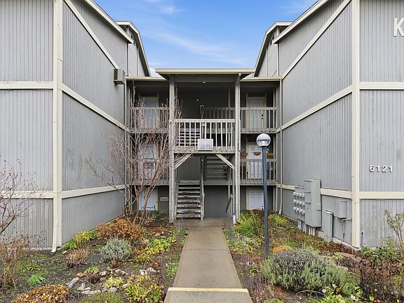 3rd image of 6121 E 6th Ave APT K301