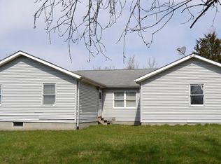 12390 Dodds Rd, Newark, OH 43056