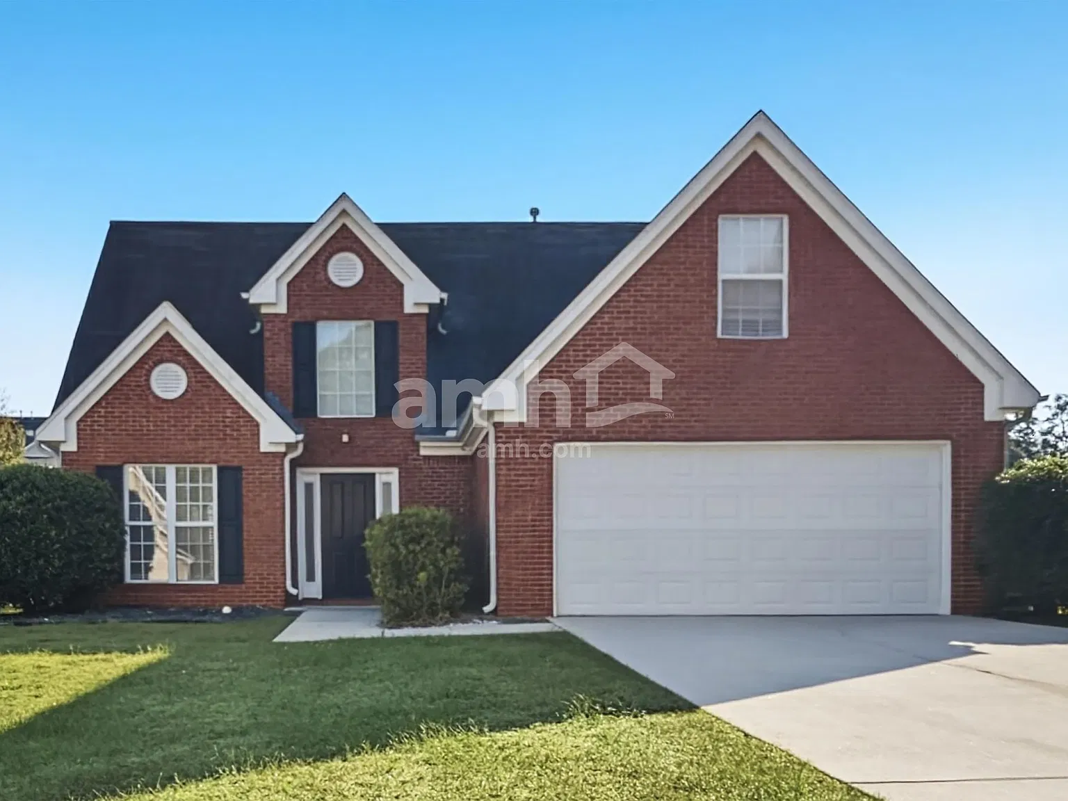3 bed, 2.5 bath, 1831 sqft, $2,045 — Photo 1