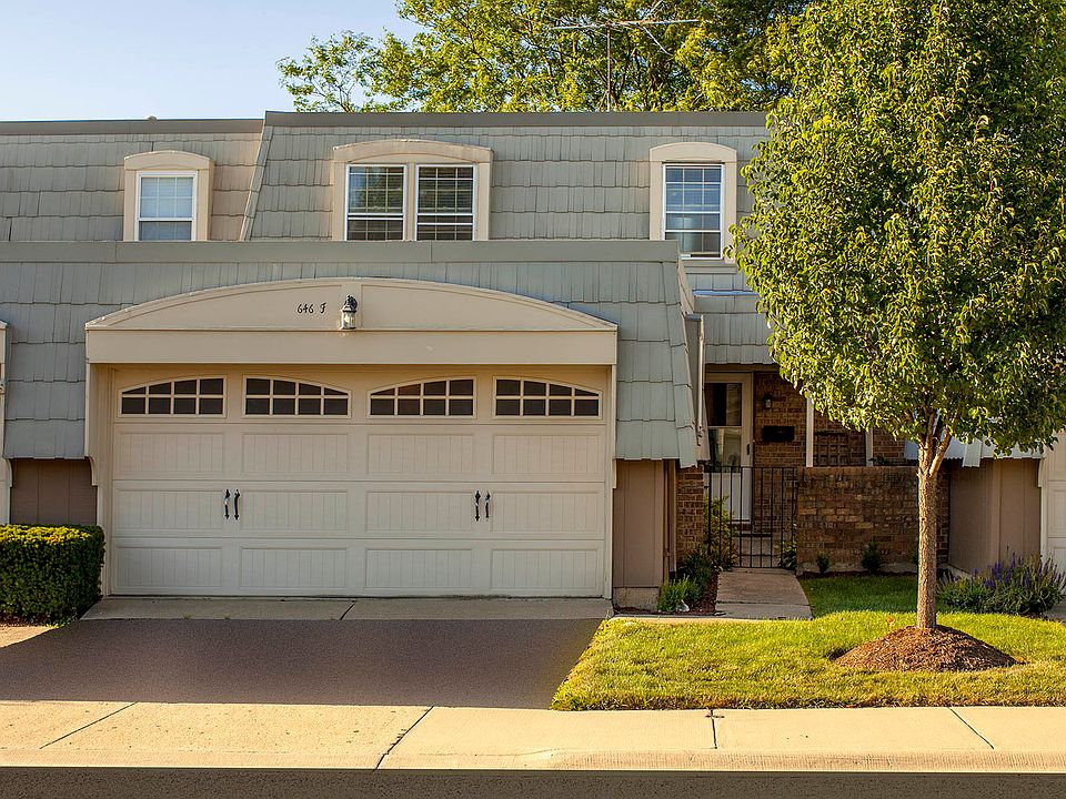 1st image of 646 Dauphine Ct Unit F