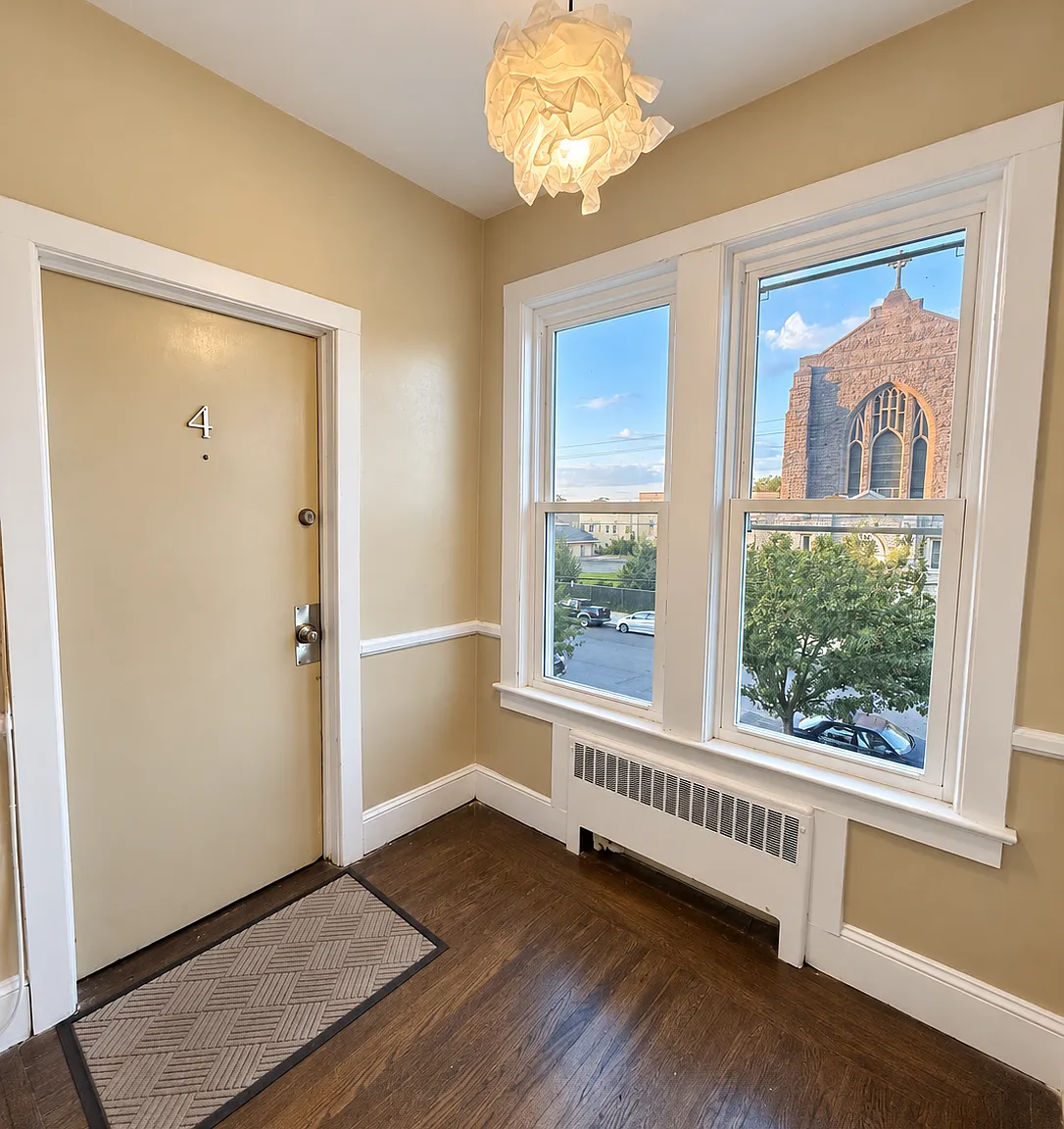 1 bed, $2,300 — Photo 4