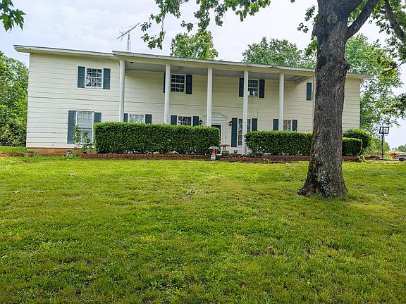 3rd image of 102 County Road 362