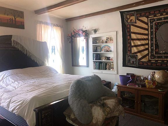 4th image of 1614 S Oakhill Ave
