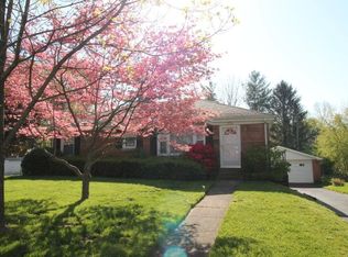 1754 Normandy Rd, Lexington, KY 40504