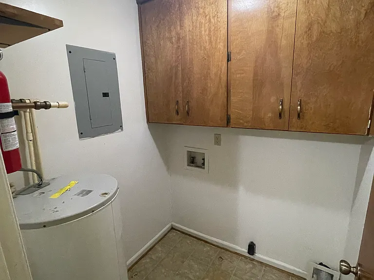 2689 Lee Road 249 — Photo 17