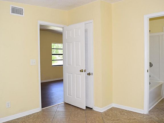 3rd image of 9758 Anders Blvd