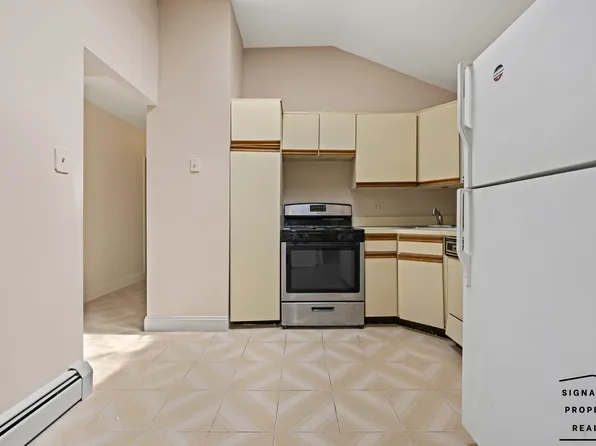 1105 East 72nd Street image 15 of 27