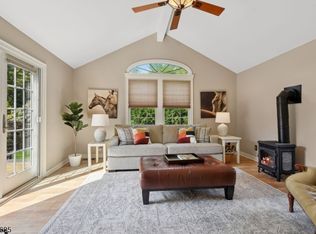 7 Alexander Ave, Bloomfield, NJ 07003