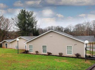 300 Kagley Dr, Lenoir City, TN 37772