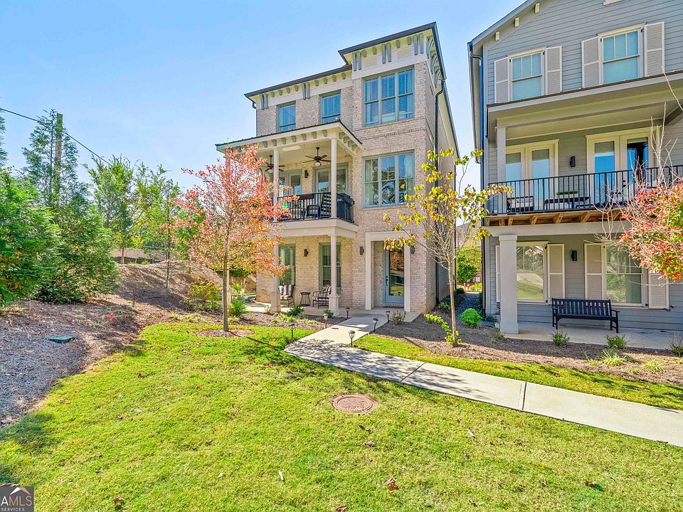 1st image of 350 Villa Magnolia Ln