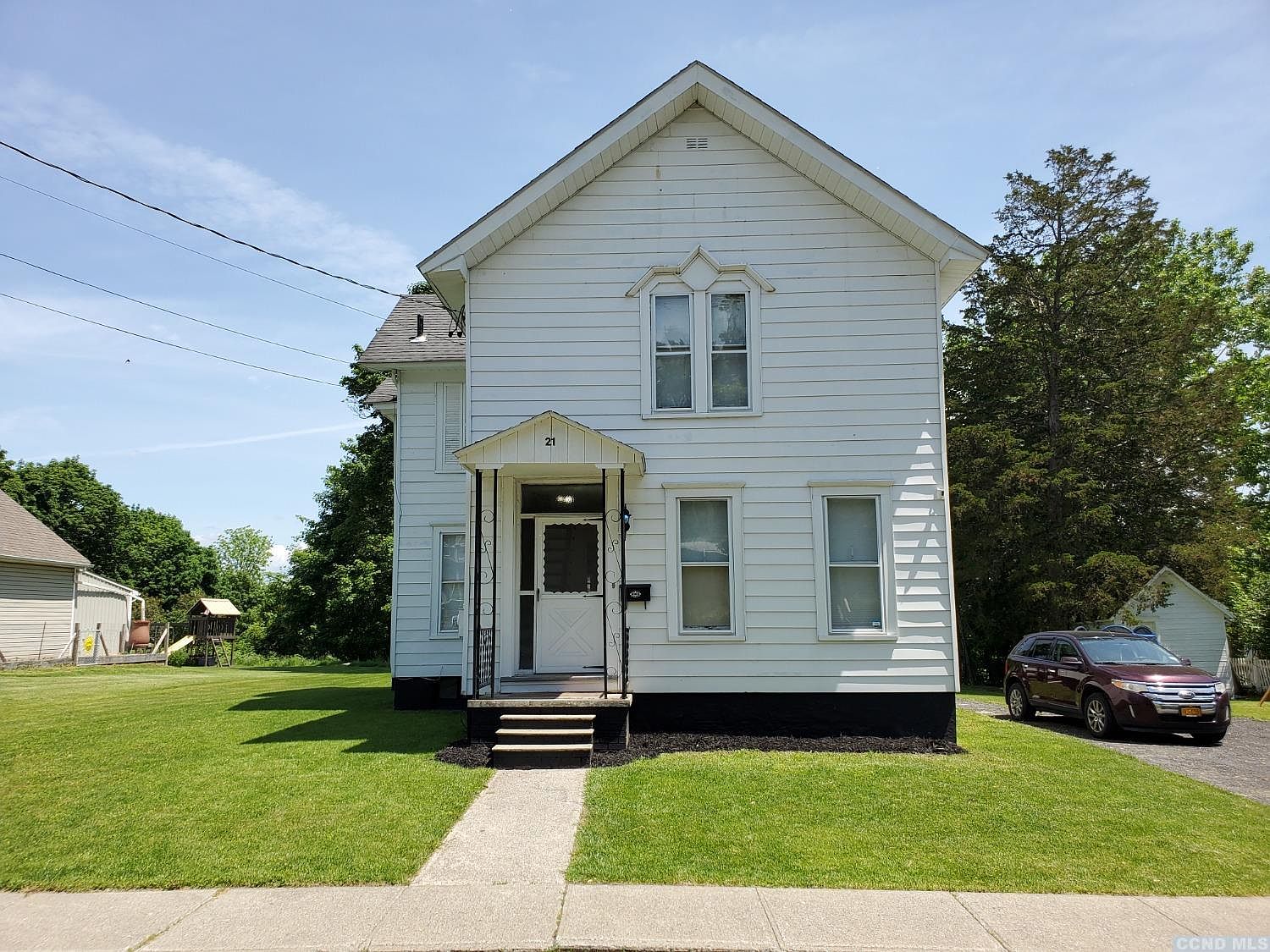 21 Elm St, Coxsackie, NY 12051 Zillow