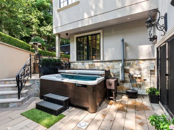 44 Annfield Court image 67 of 72