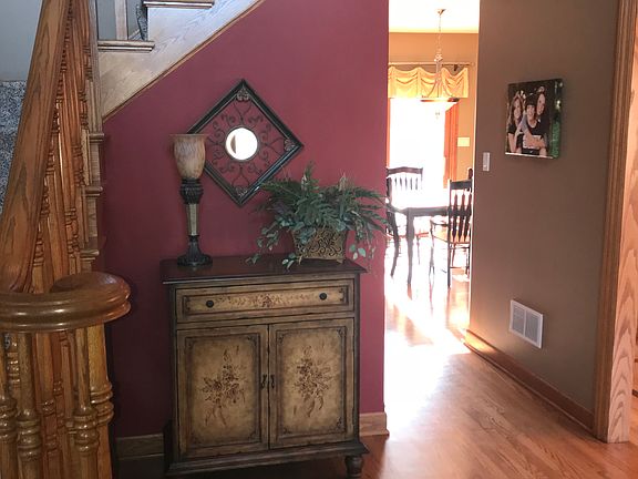 4th image of 22514 Crimson Ln