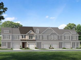 366 Stirrup Ct, Greer, SC 29561