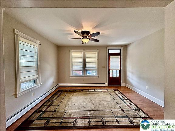 5th image of 939 Lincoln Ave