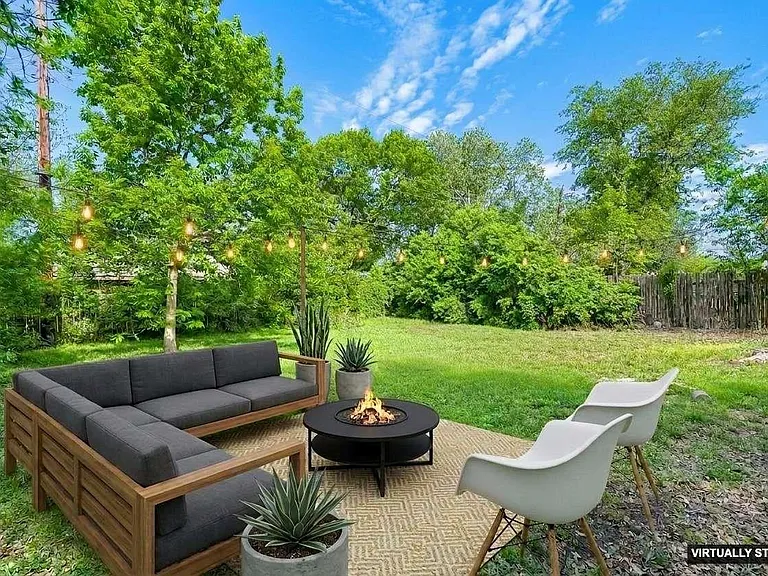 8308 Hathaway Dr — Photo 10