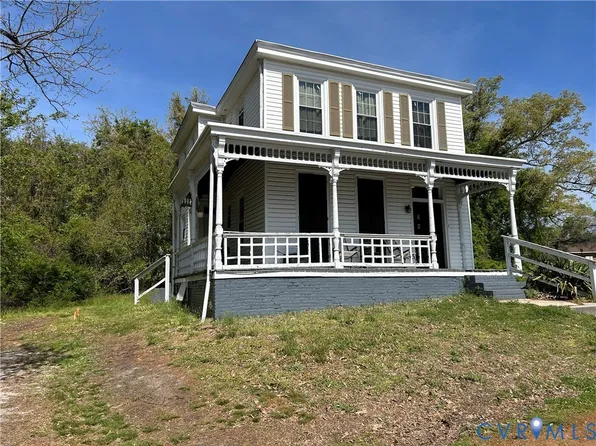 12020 Winfree St, Chester, VA 23831