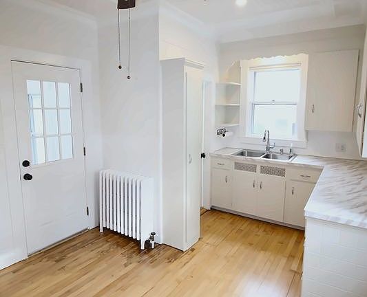 3rd image of 164 Warren Ave #164