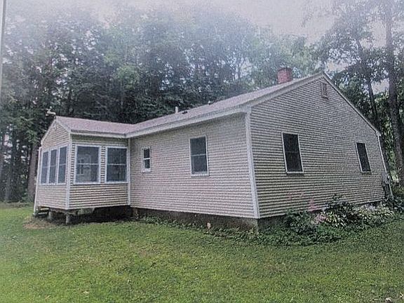 2nd image of 196 Sandy Mdws