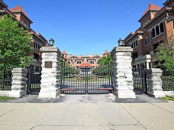 2nd image of 2356 Park Ave Unit 64