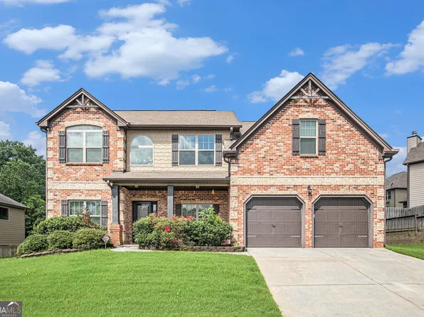 229 Traditions Dr SE, Loganville, GA 30052