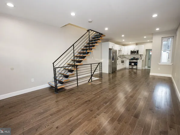 2643 S Sheridan St, Philadelphia, PA 19148
