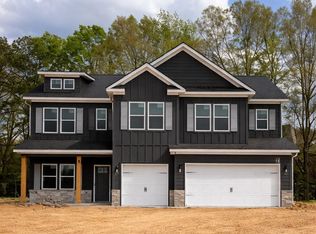 5855 Hightower Dr #40, Hixson, TN 37343