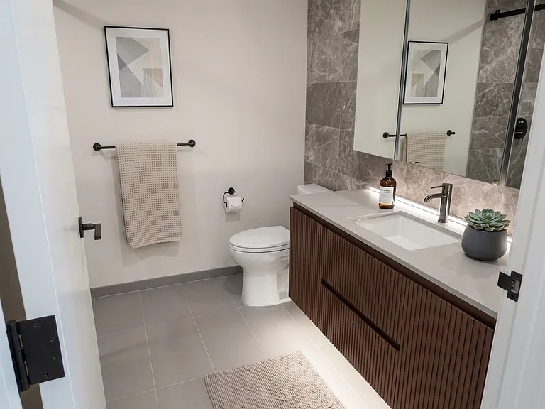 333 Ward Ave #3509 — Photo 3