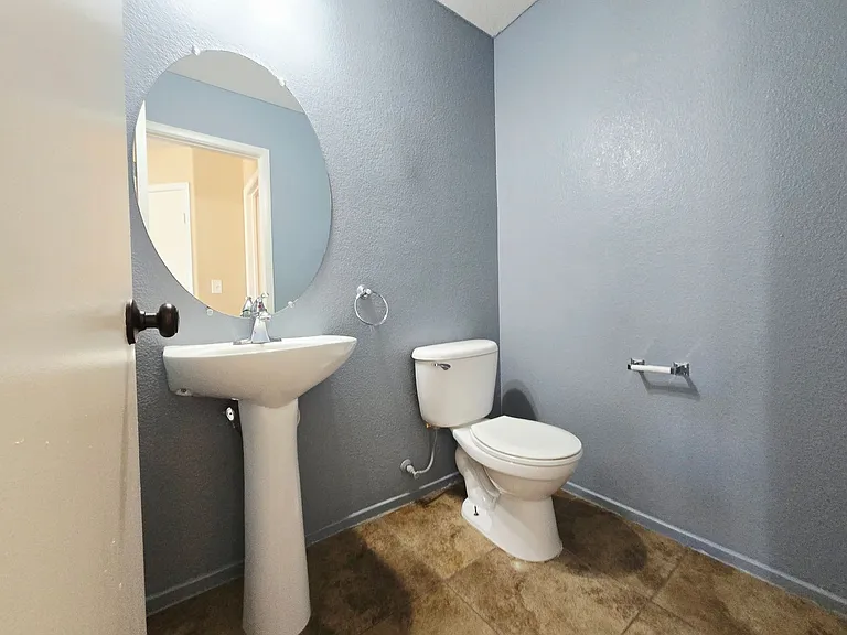 348 Bella Calabria Ave — Photo 12