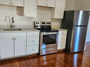 870 Moody St APT 6, Waltham, MA 02453