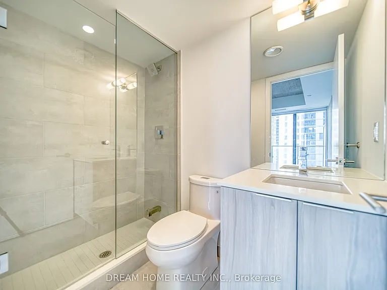 47 Mutual St #1004 — Photo 22