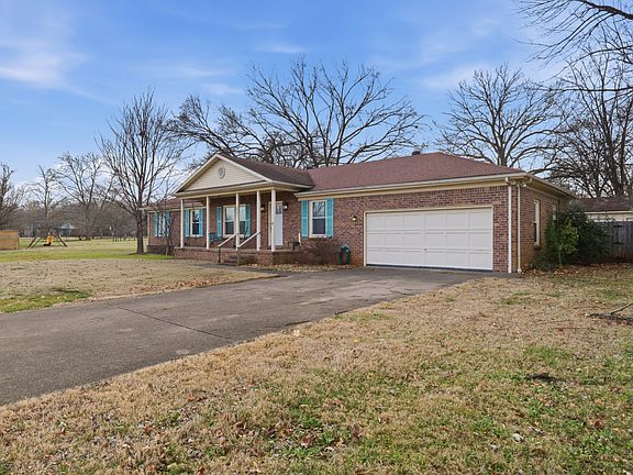 2nd image of 1447 Brinkley Rd