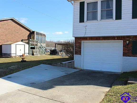 2nd image of 1532 Amber Ct