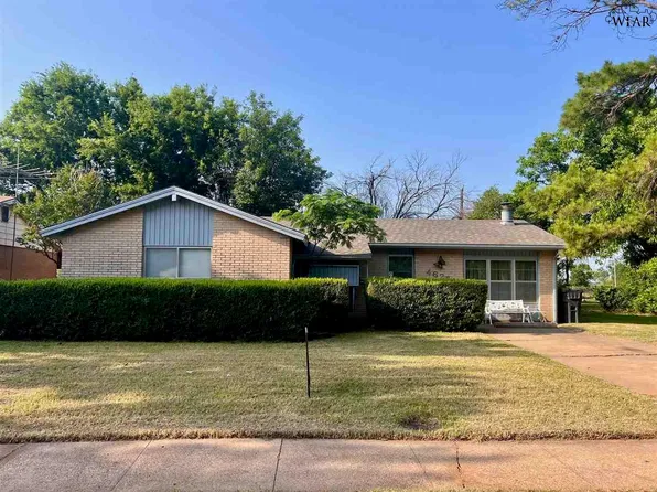 4625 Harbor Rd, Wichita Falls, TX 76310