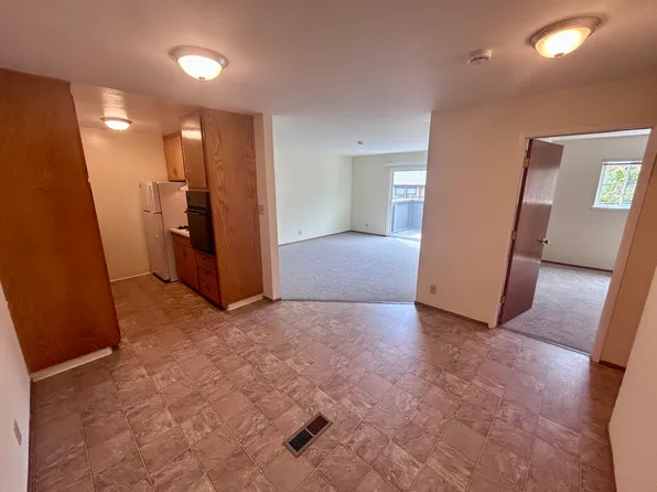 151 Irene Ct #4, Belmont, CA 94002