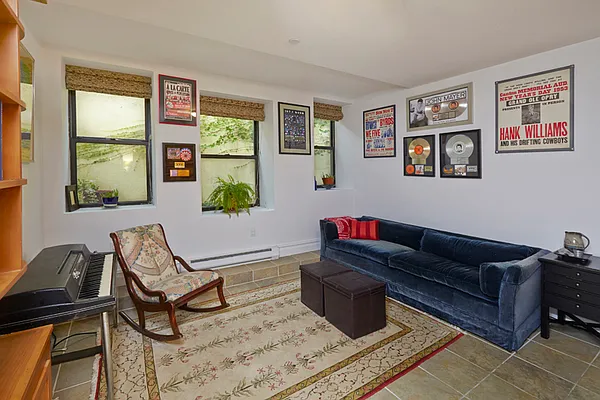 Sold by Brown Harris Stevens | media 21