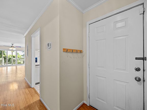 5th image of 3998 Echo Farms Boulevard
